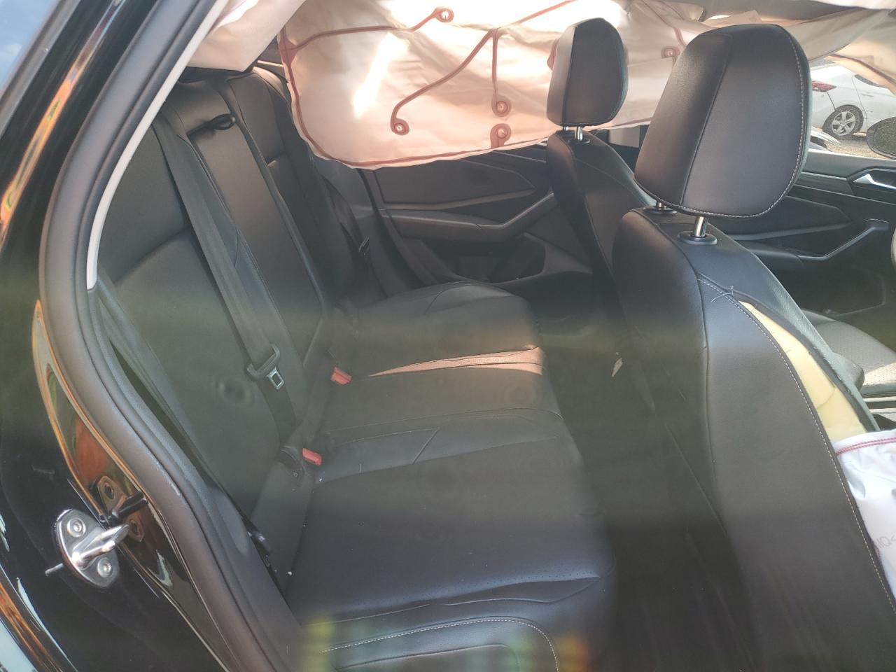 2019 Volkswagen Jetta - Image 10