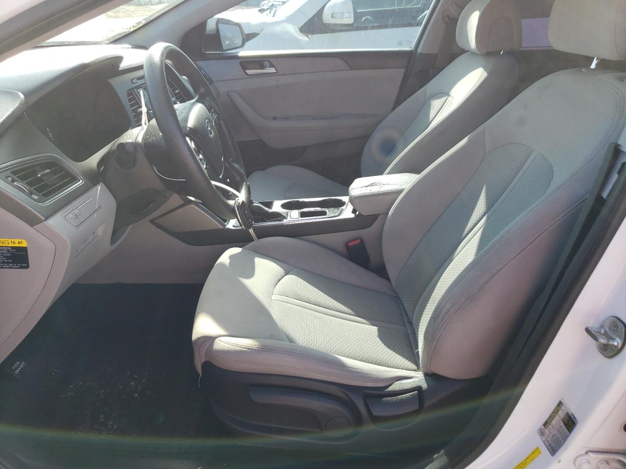 2017 Hyundai Sonata Se VIN: 5NPE24AF1HH532463 Lot: 64590934