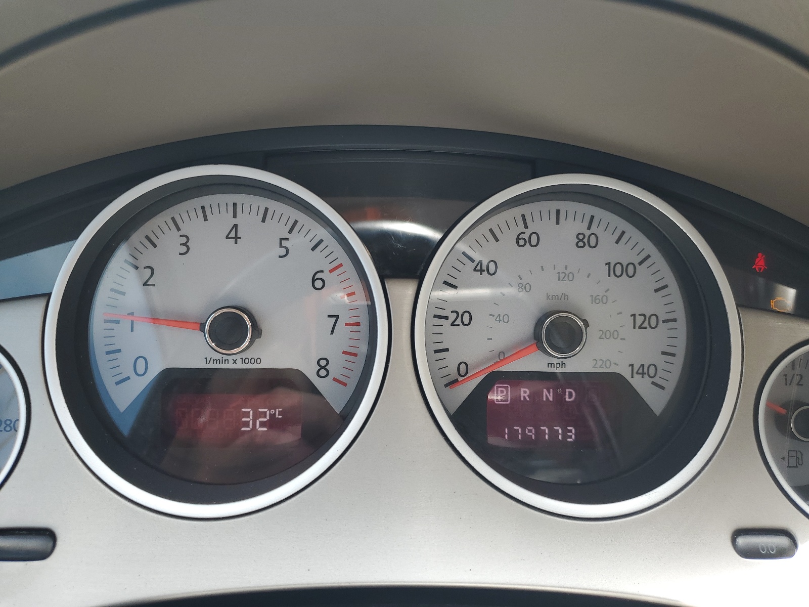 2V8HW54X39R595651 2009 Volkswagen Routan Sel