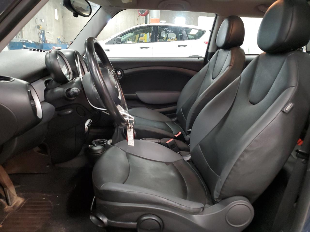 2009 Mini Cooper VIN: WMWMF33559TU75466 Lot: 64428414