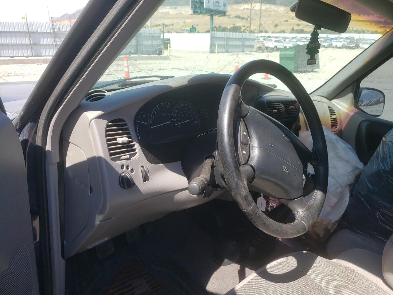 2000 Ford Ranger Super Cab VIN: 1FTZR15X9YPB77173 Lot: 63694724