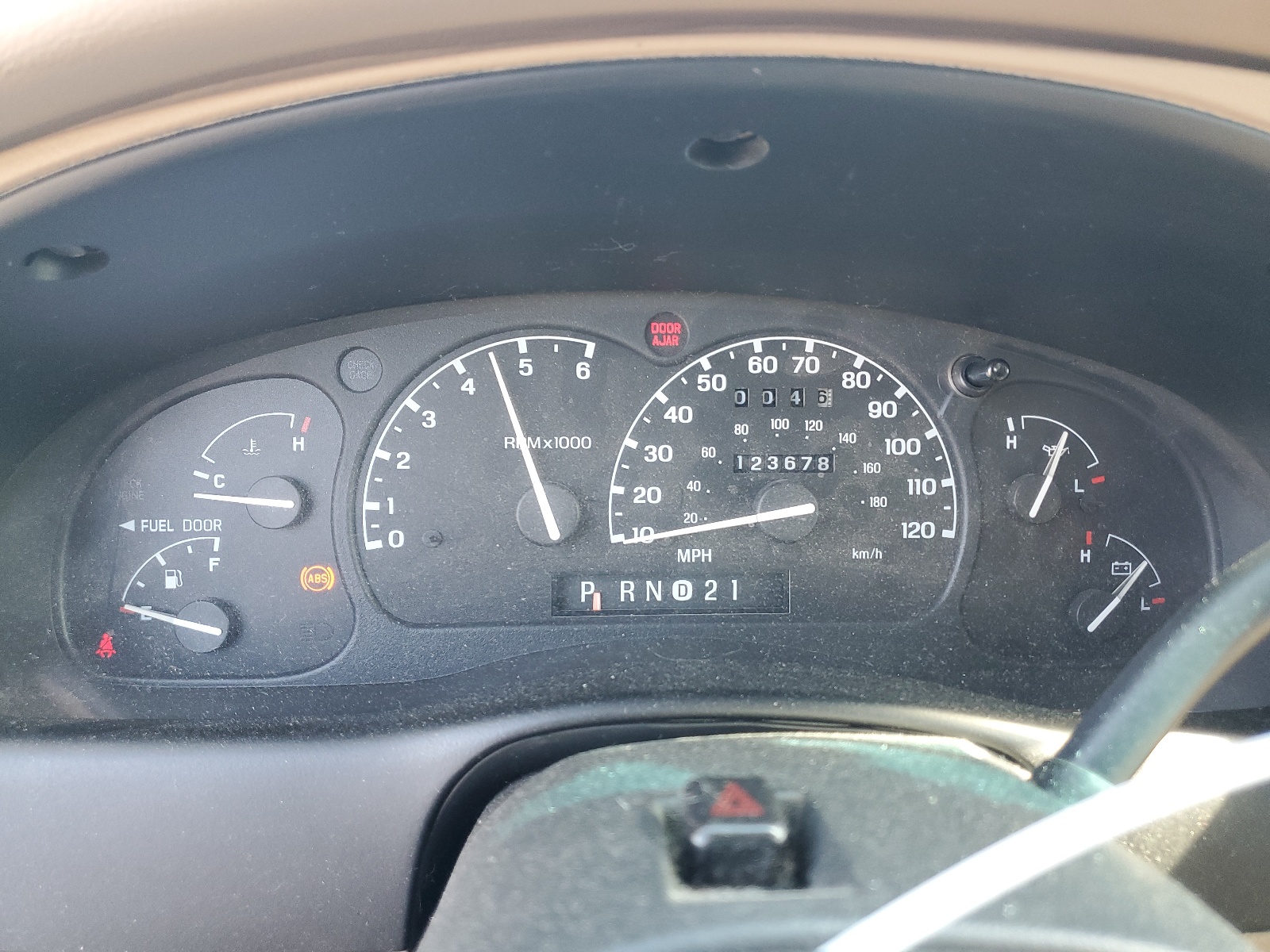 1FMZU32E0XZB11221 1999 Ford Explorer