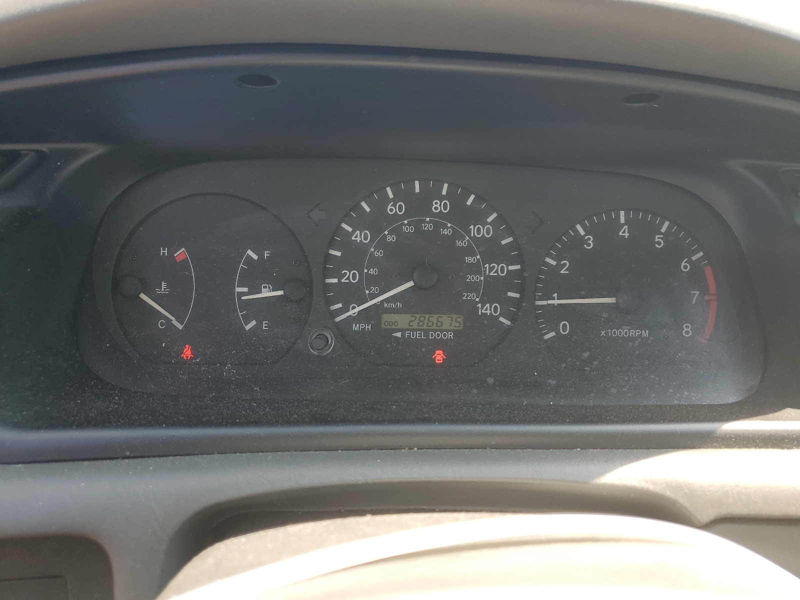 4T1BG22K9YU681905 2000 Toyota Camry Ce