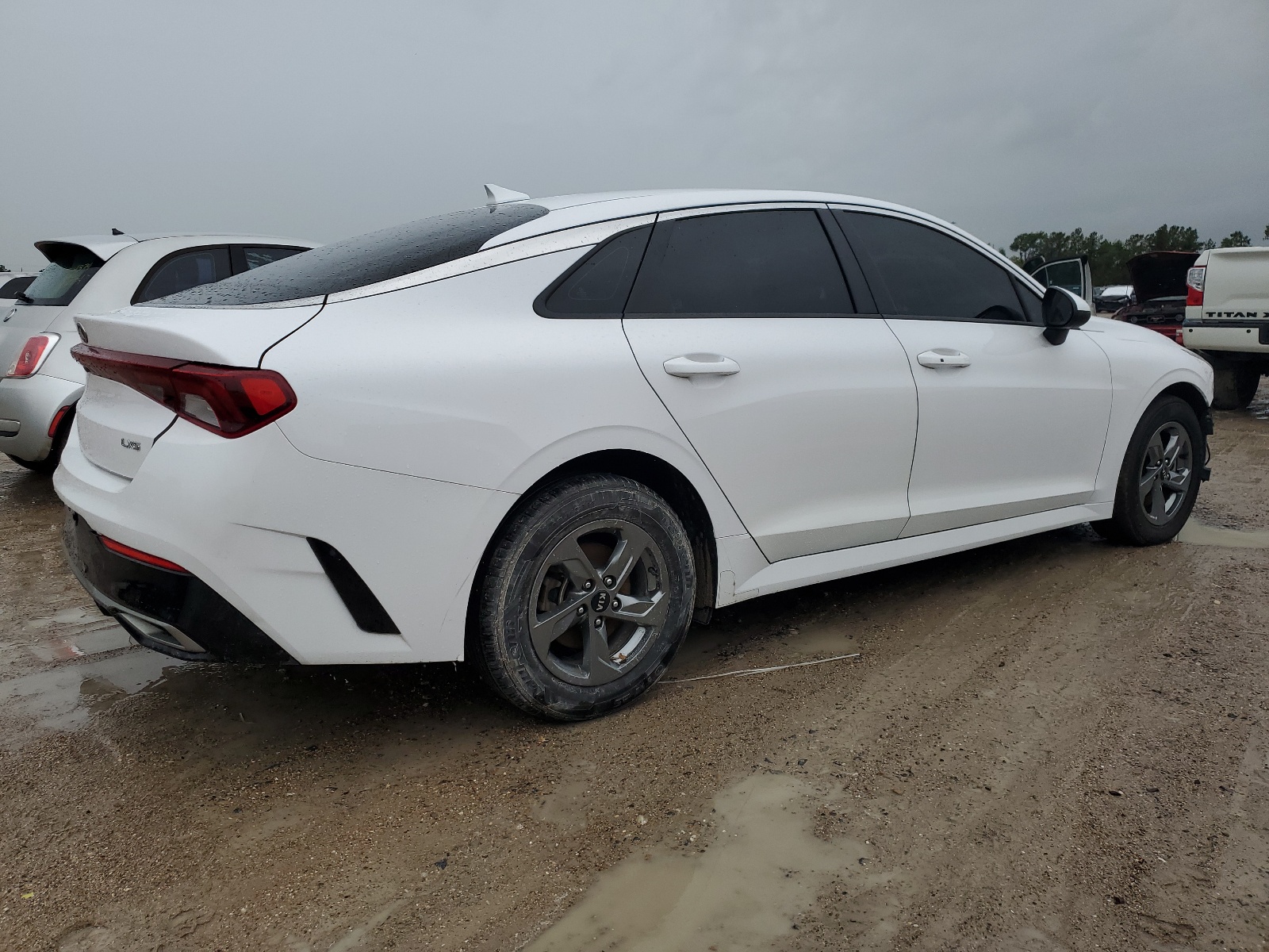 2021 Kia K5 Lxs vin: 5XXG14J25MG045300