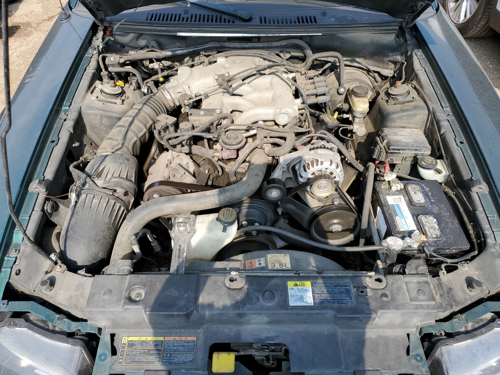 1FAFP40452F197303 2002 Ford Mustang