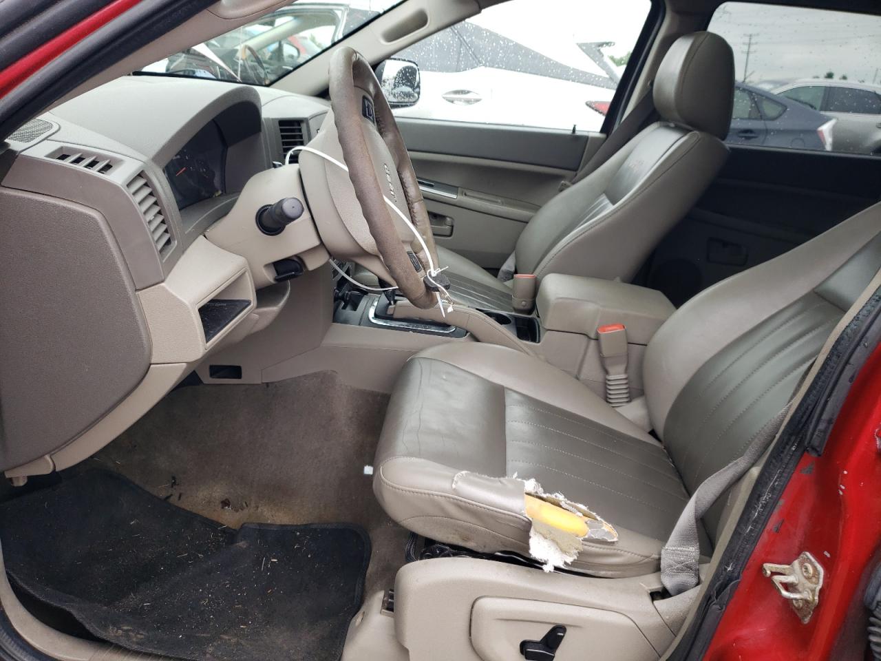 2005 Jeep Grand Cherokee Laredo VIN: 1J4HR48N05C702450 Lot: 64907514