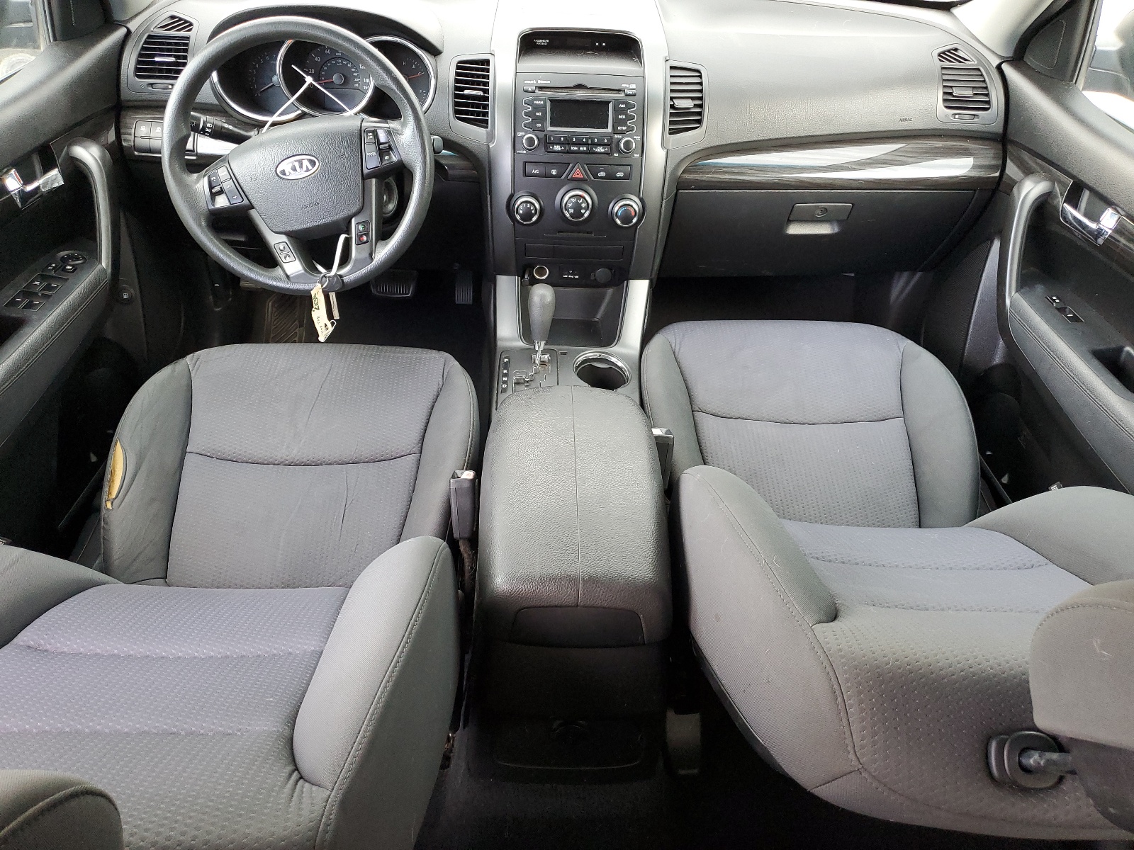 5XYKT3A27CG204987 2012 Kia Sorento Base