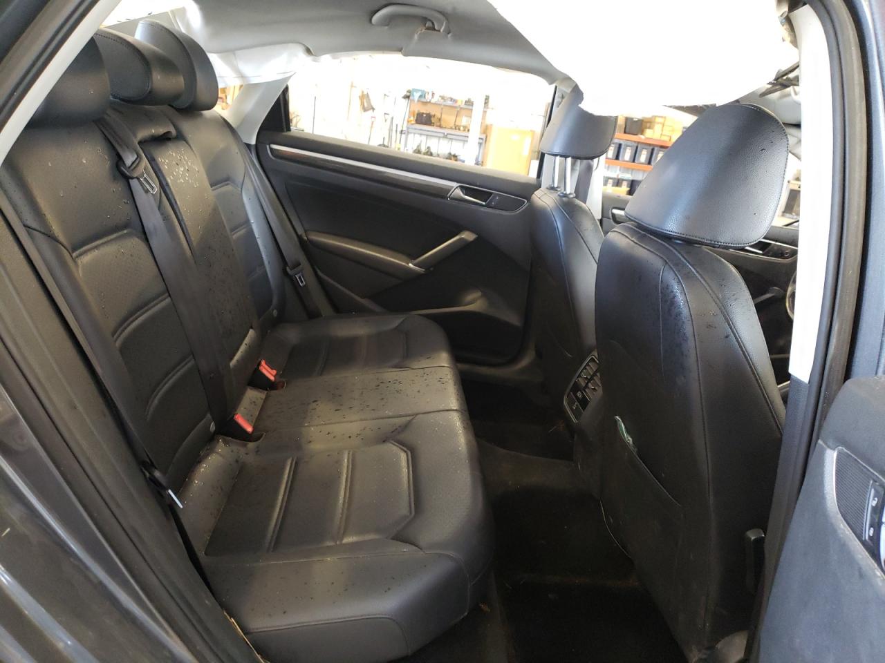 2017 Volkswagen Passat Se VIN: 1VWBT7A37HC028774 Lot: 63282684