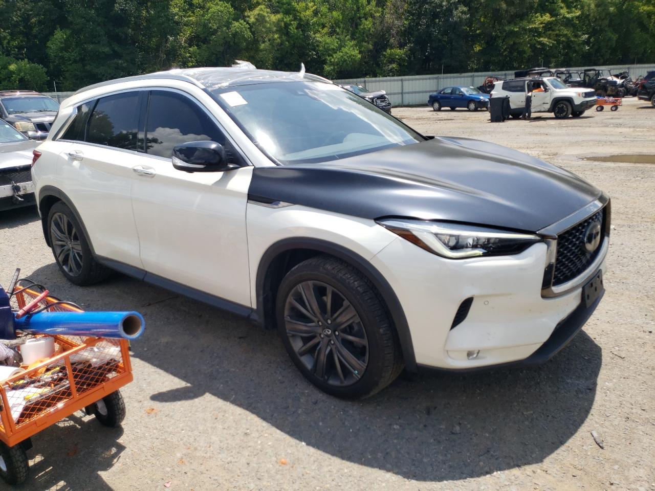 3PCAJ5M38LF118466 Infiniti QX50 PURE 4