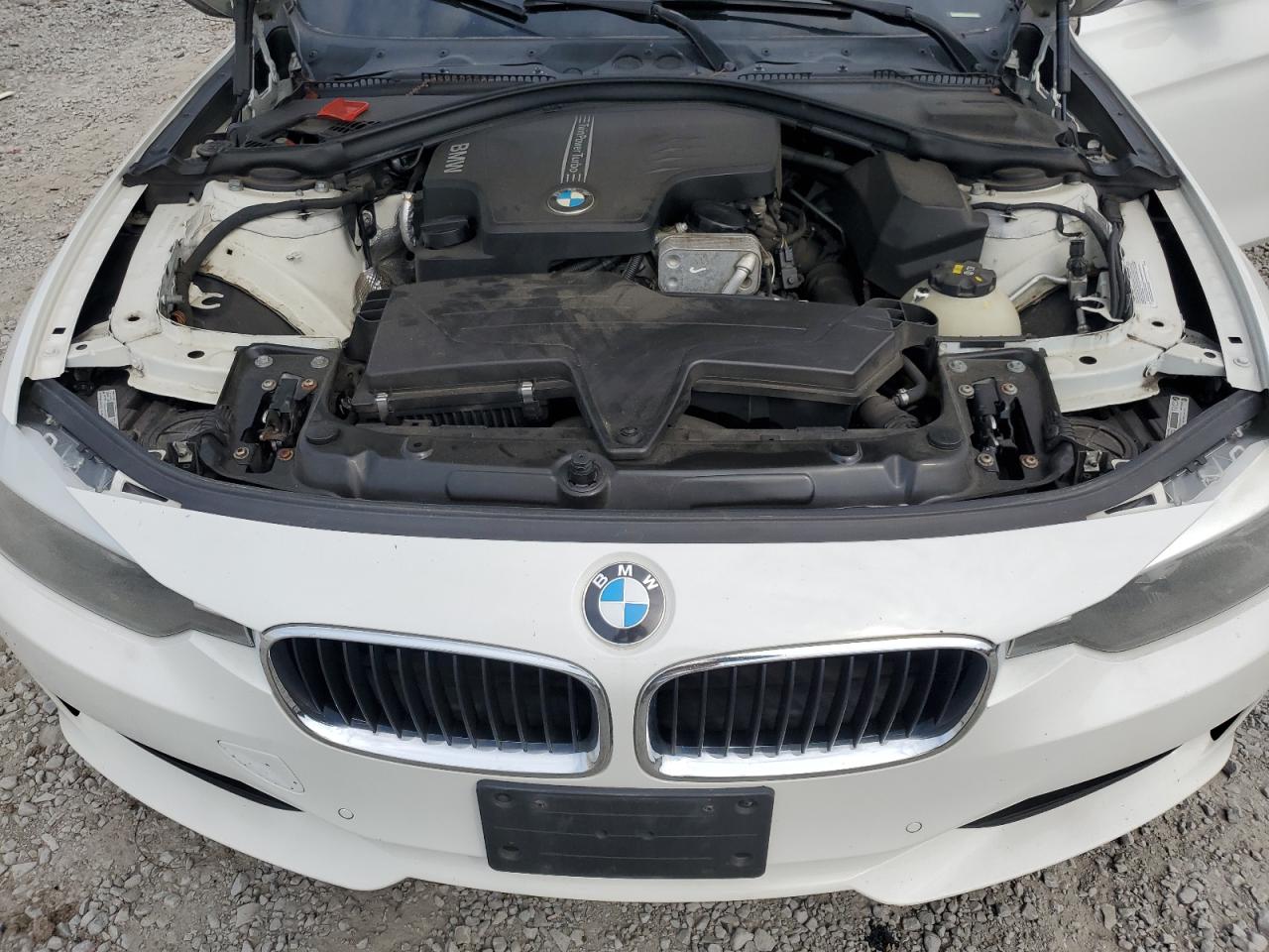 2015 BMW 328 Xi VIN: WBA3B3G59FNR85904 Lot: 62678104