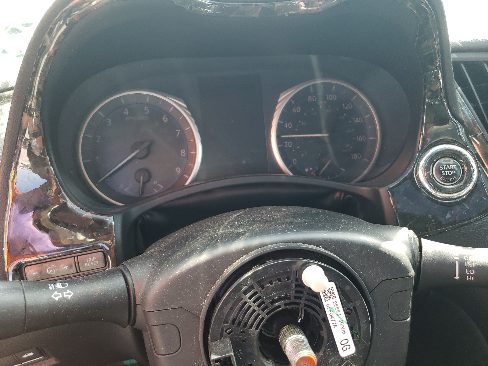 JN1EV7EK9HM361969 2017 Infiniti Q60 Premium