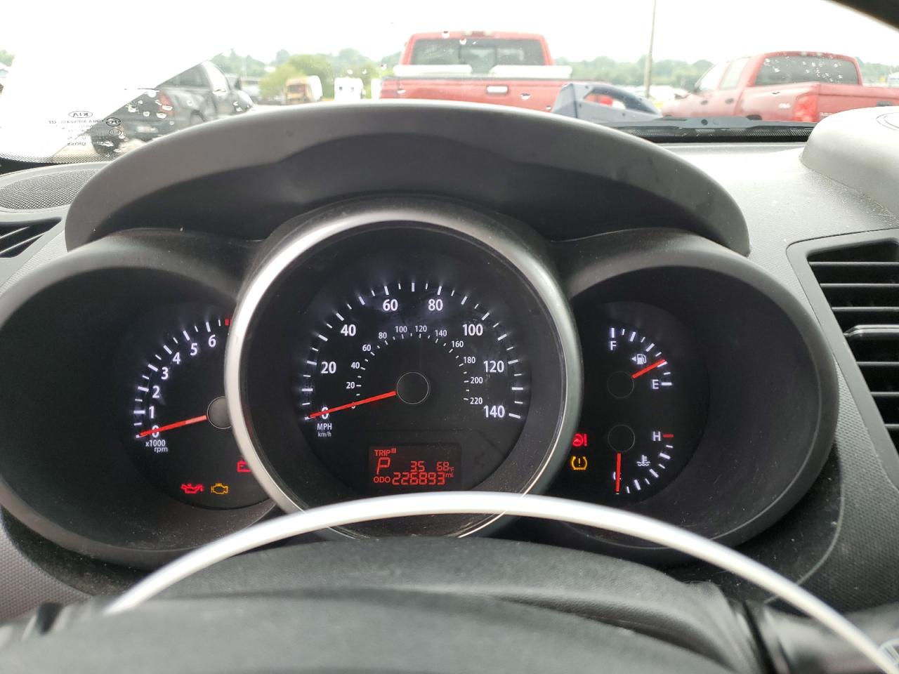 KNDJT2A65C7435599 2012 Kia Soul +
