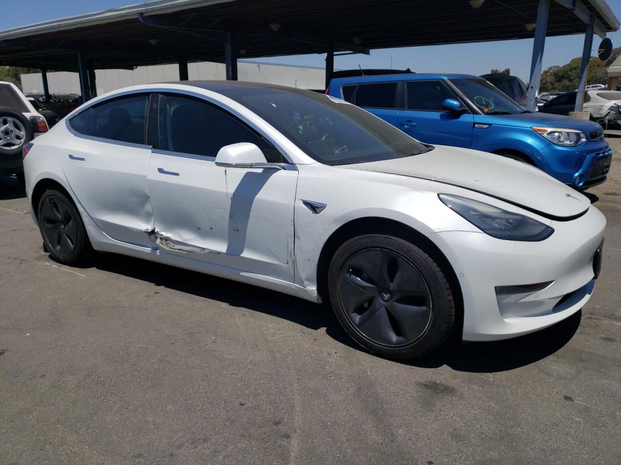 2018 Tesla Model 3 VIN: 5YJ3E1EA1JF057462 Lot: 63206804