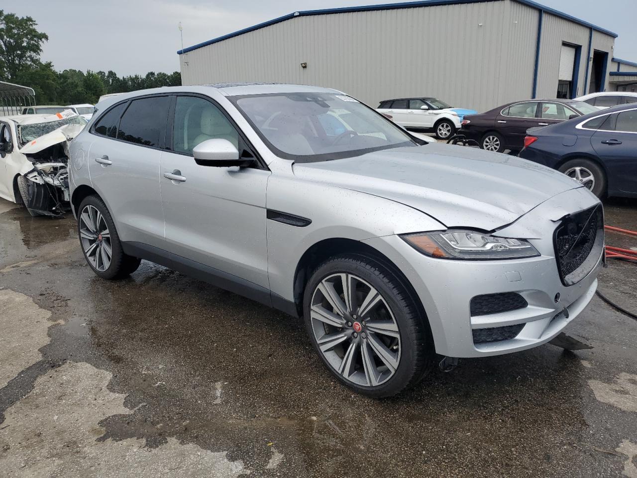 2017 Jaguar F-Pace - Image 4