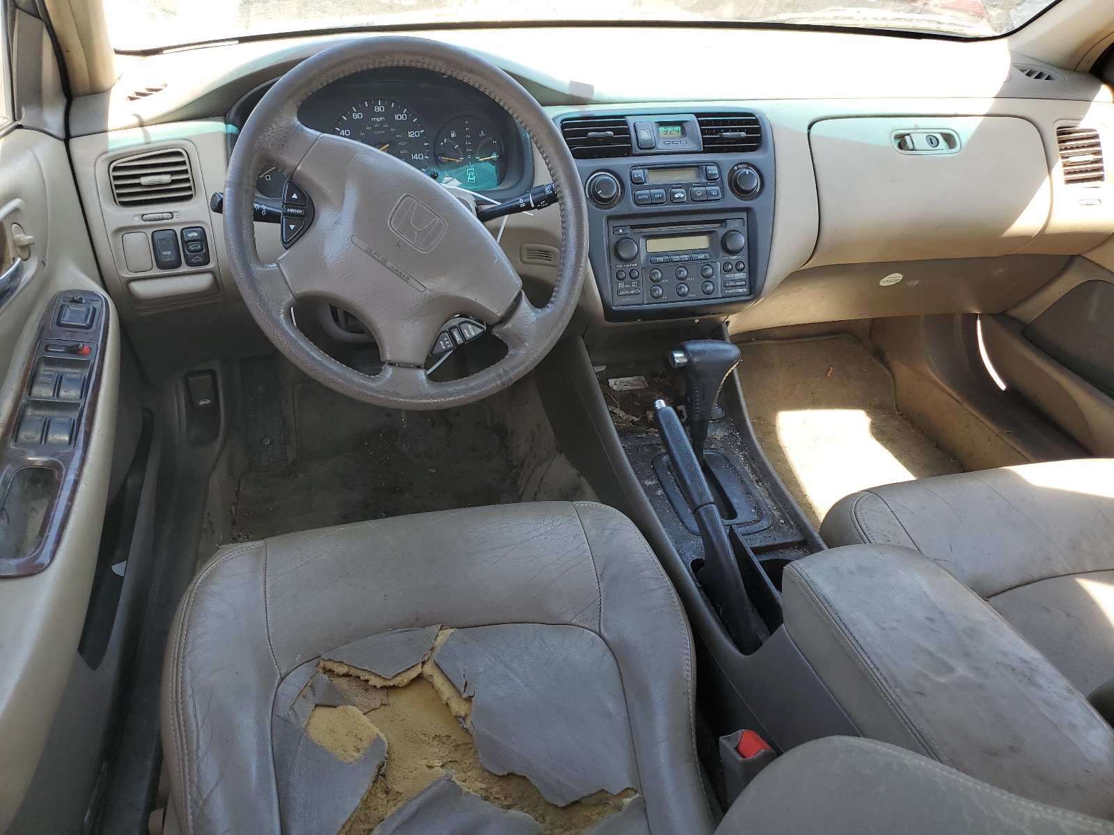 1HGCG1654XA041156 1999 Honda Accord Ex