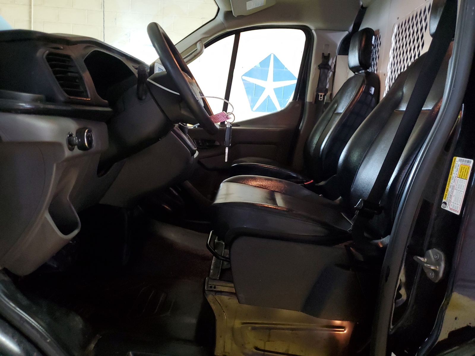 1FTYE1YGXLKB41842 2020 Ford Transit T-150