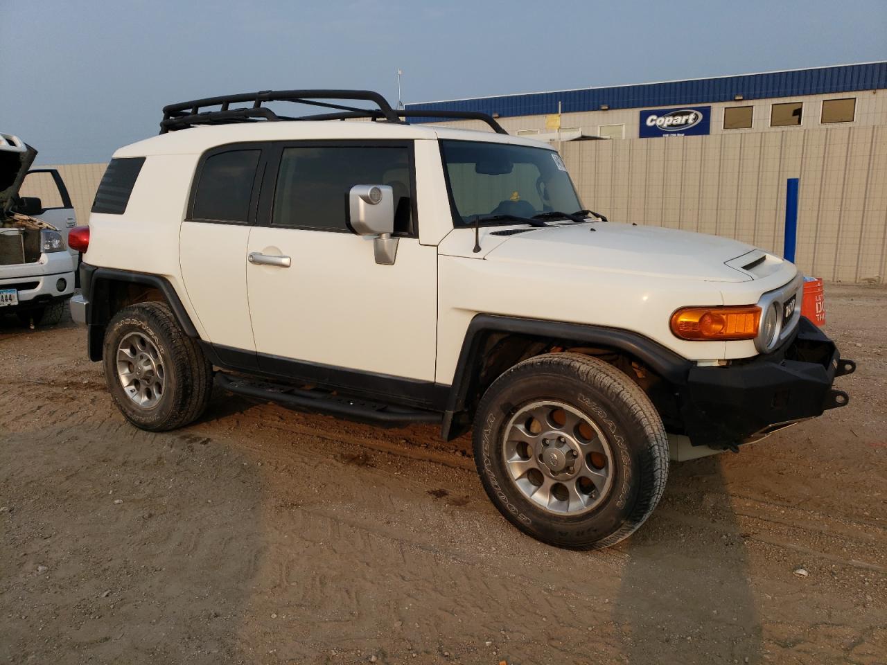 2011 Toyota Fj Cruiser VIN: JTEBU4BF5BK112222 Lot: 64017514