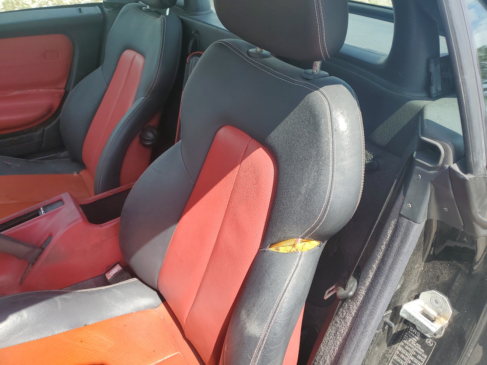 WDBKK47F9XF091375 1999 Mercedes-Benz Slk 230 Kompressor