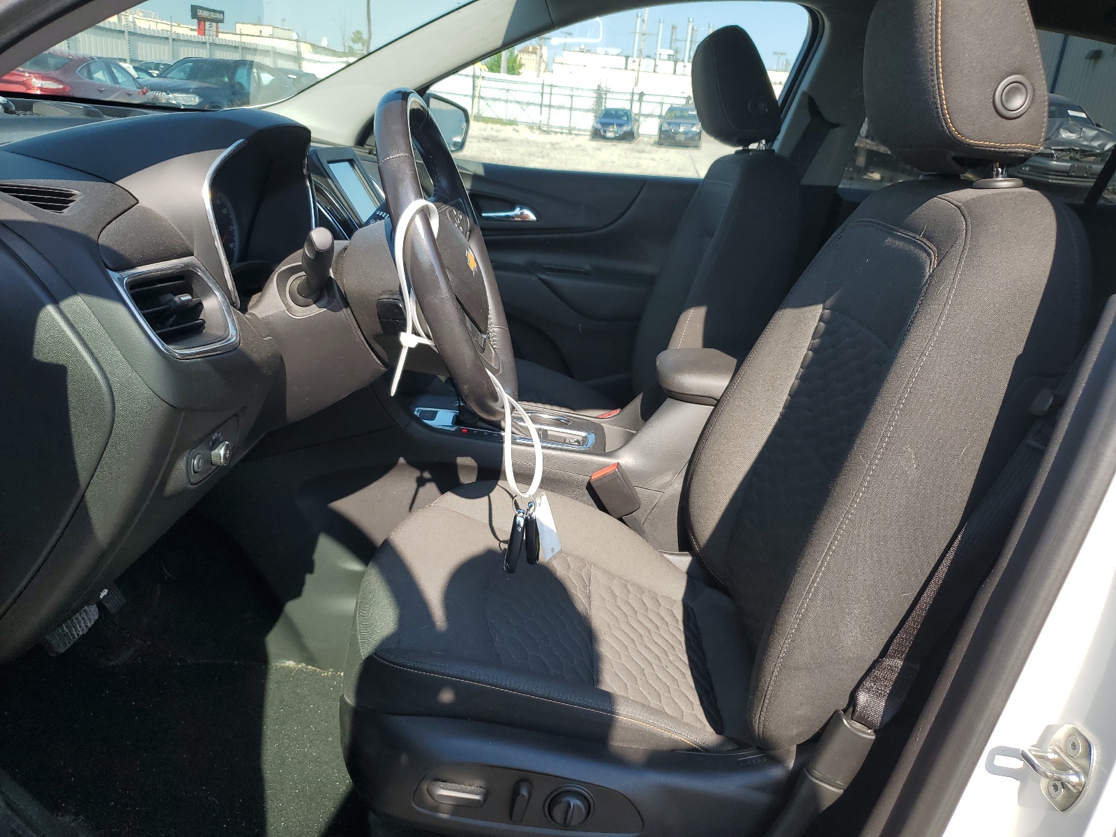 3GNAXSEV5JS592559 2018 Chevrolet Equinox Lt