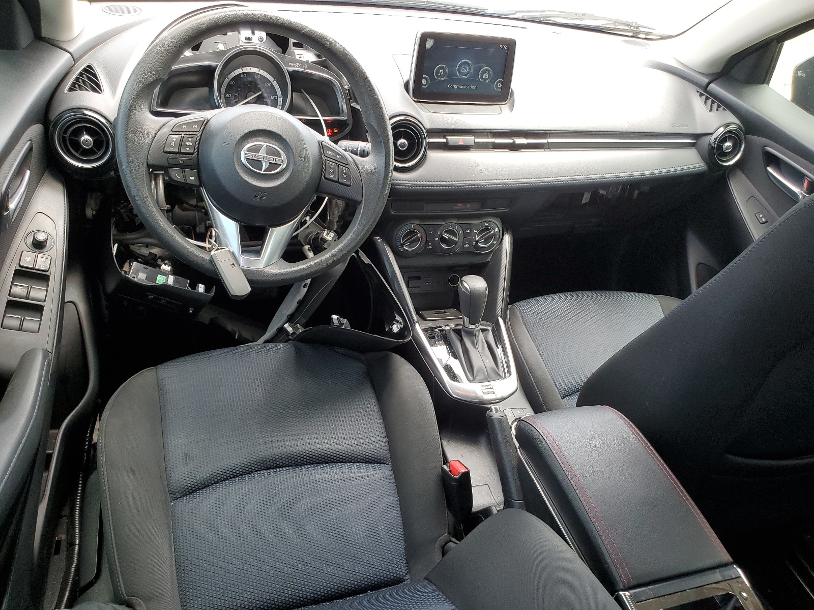 3MYDLBZV2GY132682 2016 Toyota Scion Ia