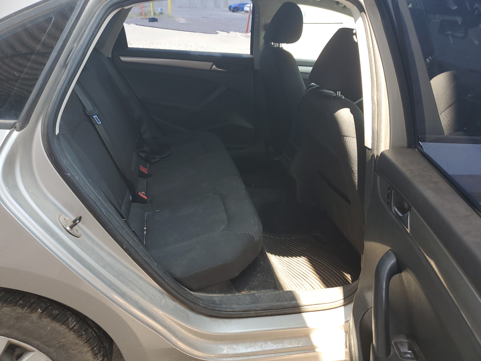 1VWAP7A39CC005151 2012 Volkswagen Passat S