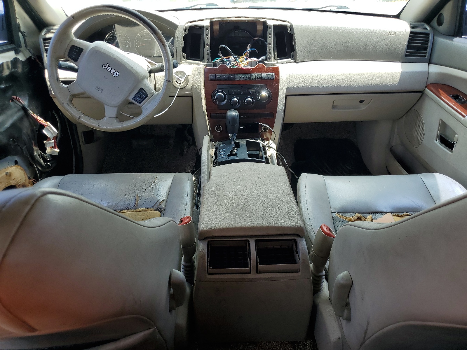 1J4HS58NX5C731612 2005 Jeep Grand Cherokee Limited