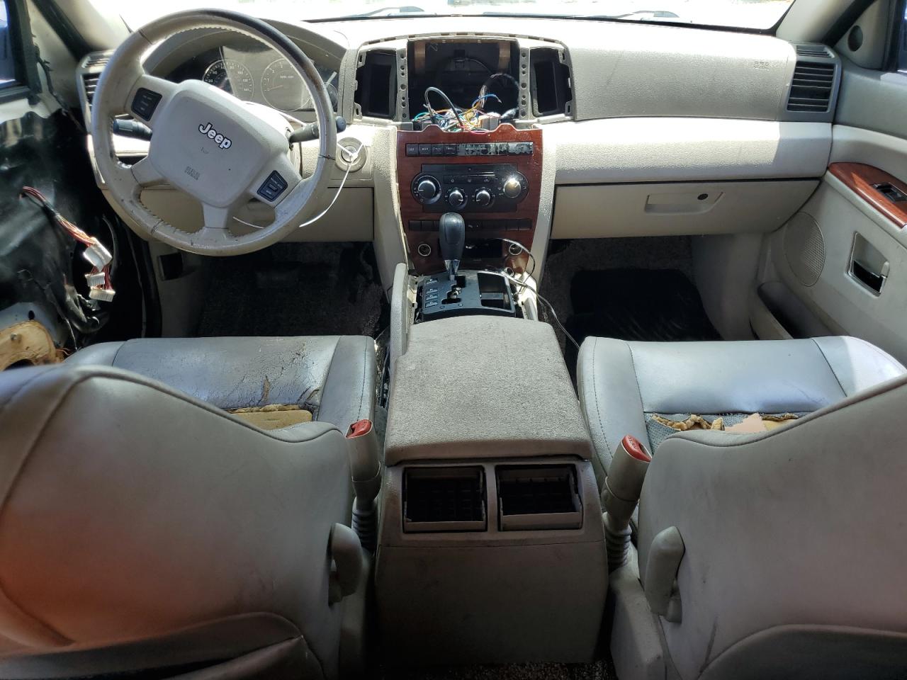 2005 Jeep Grand Cherokee Limited VIN: 1J4HS58NX5C731612 Lot: 64657644