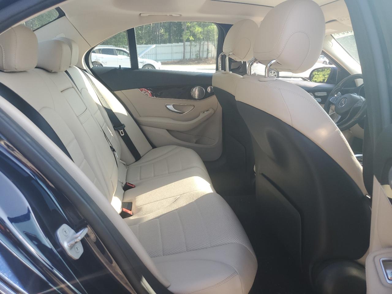 2016 Mercedes-Benz C 300 4Matic VIN: WDDWF4KB3GR177412 Lot: 64366354
