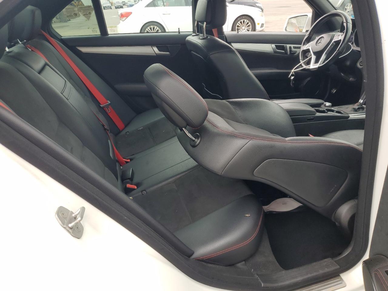 2013 Mercedes-Benz C 300 4Matic VIN: WDDGF8AB8DA799205 Lot: 64503424