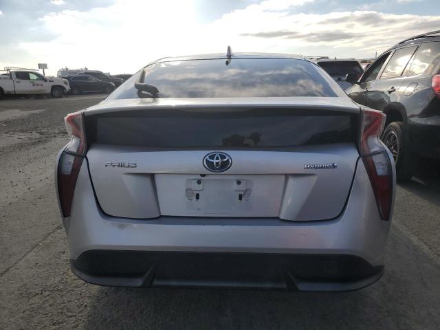 Хэтчбеки TOYOTA PRIUS 2016 Серебристый