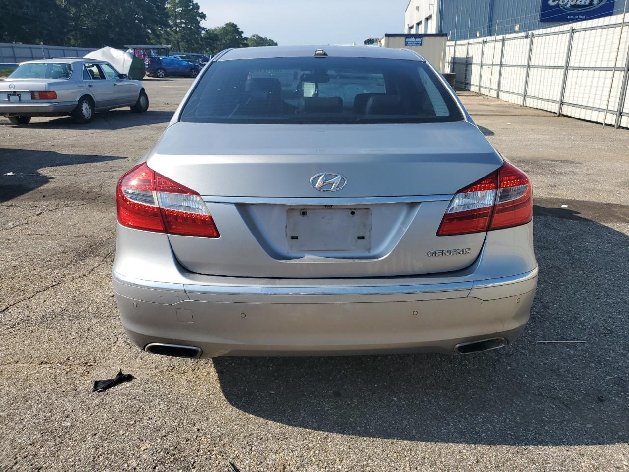 2012 Hyundai Genesis 3.8L VIN: KMHGC4DDXCU204288 Lot: 65177164