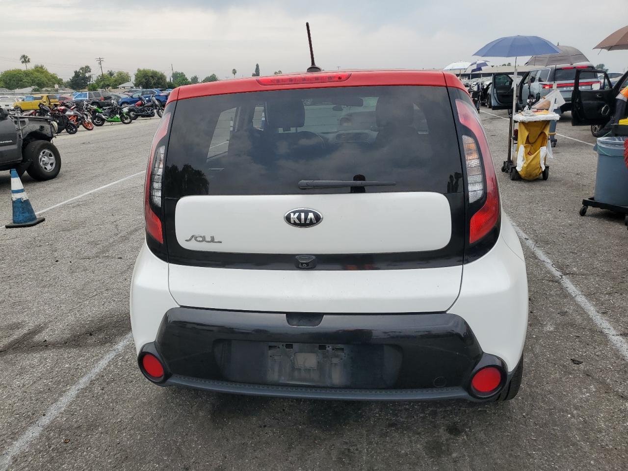 2016 Kia Soul + VIN: KNDJP3A54G7304705 Lot: 62812654