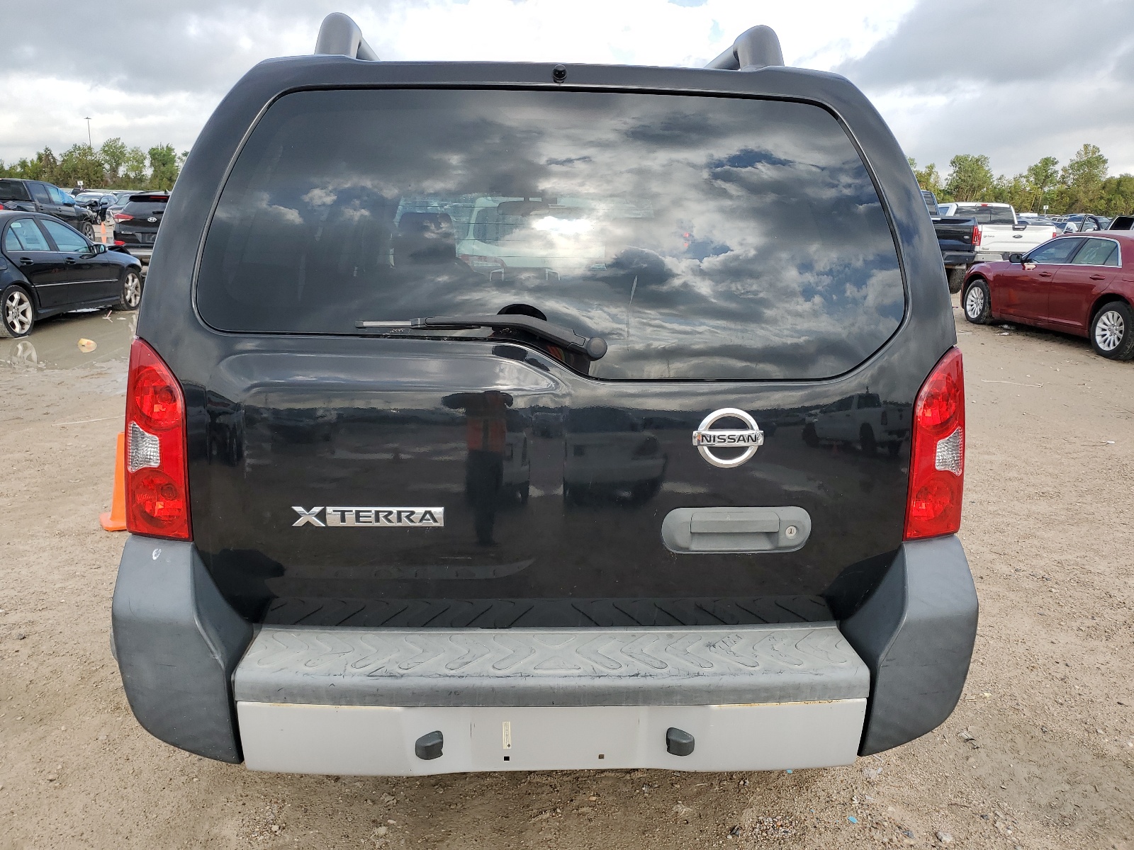 5N1AN0NU7EN811379 2014 Nissan Xterra X