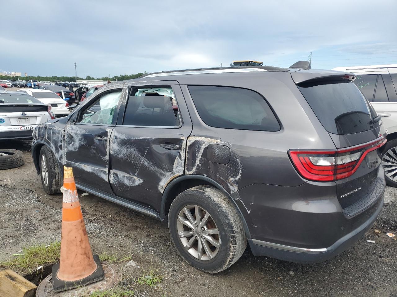 2017 Dodge Durango - Image 2