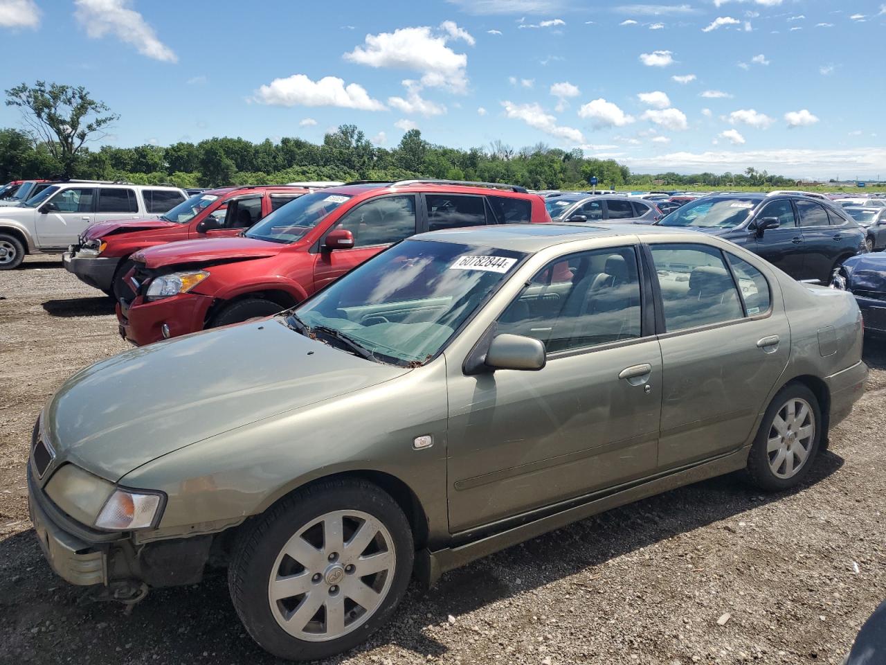 2002 Infiniti G20 for Sale in Des Moines, IA - Front End