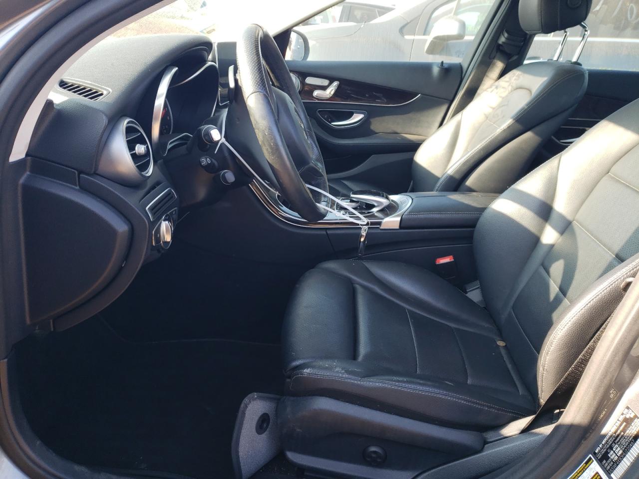 2017 Mercedes-Benz C 300 4Matic VIN: 55SWF4KB3HU220467 Lot: 63591324