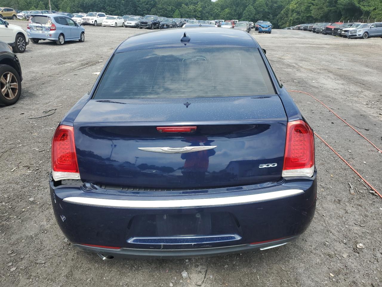 2015 Chrysler 300 Limited VIN: 2C3CCAAG4FH930109 Lot: 64310774