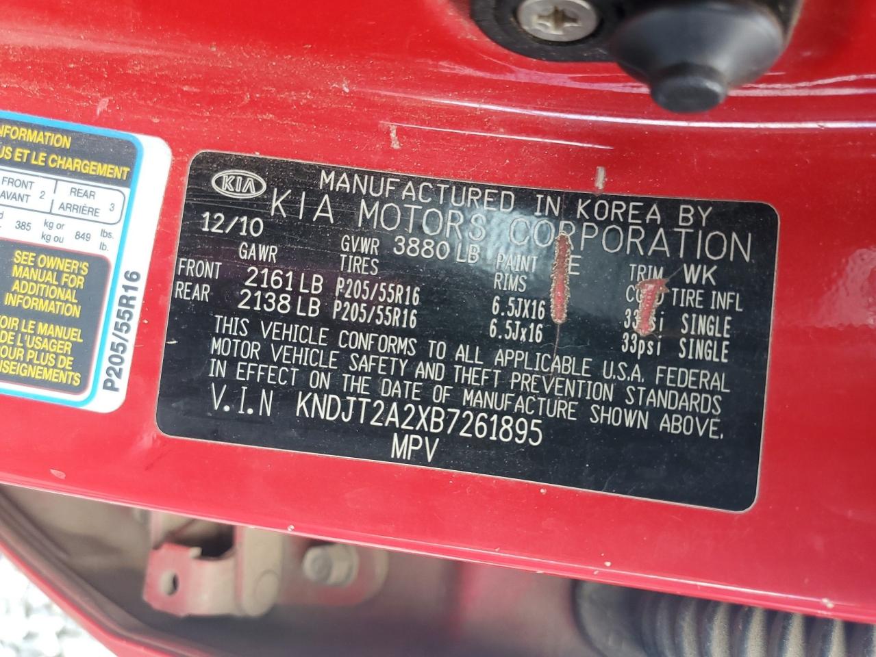 2011 Kia Soul + VIN: KNDJT2A2XB7261895 Lot: 63669984