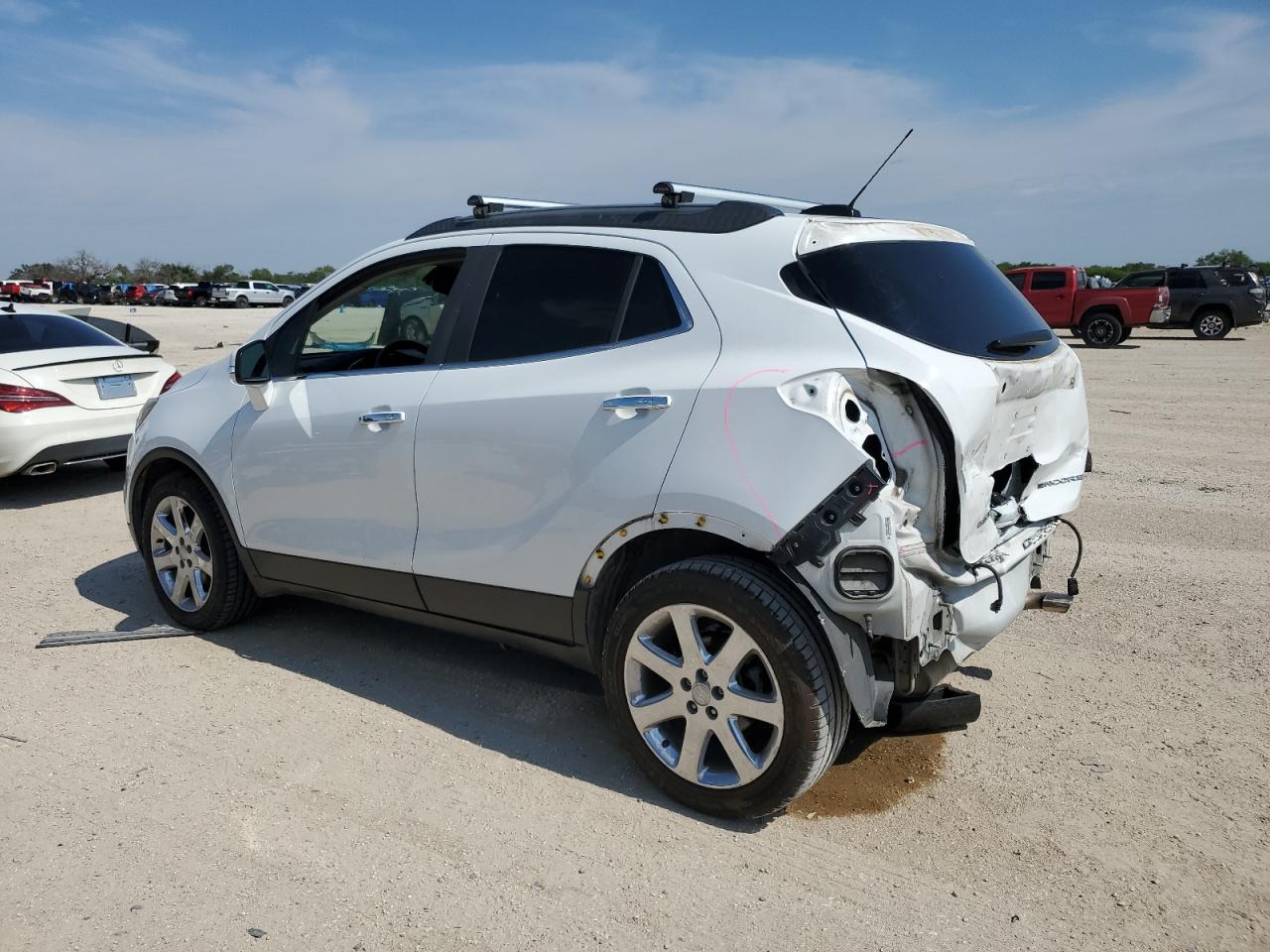 KL4CJBSB1HB114734 2017 BUICK ENCORE - Image 2