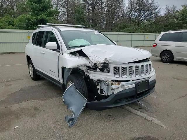 2016 Jeep Compass Latitude VIN: 1C4NJCEA2GD698166 Lot: 62743924