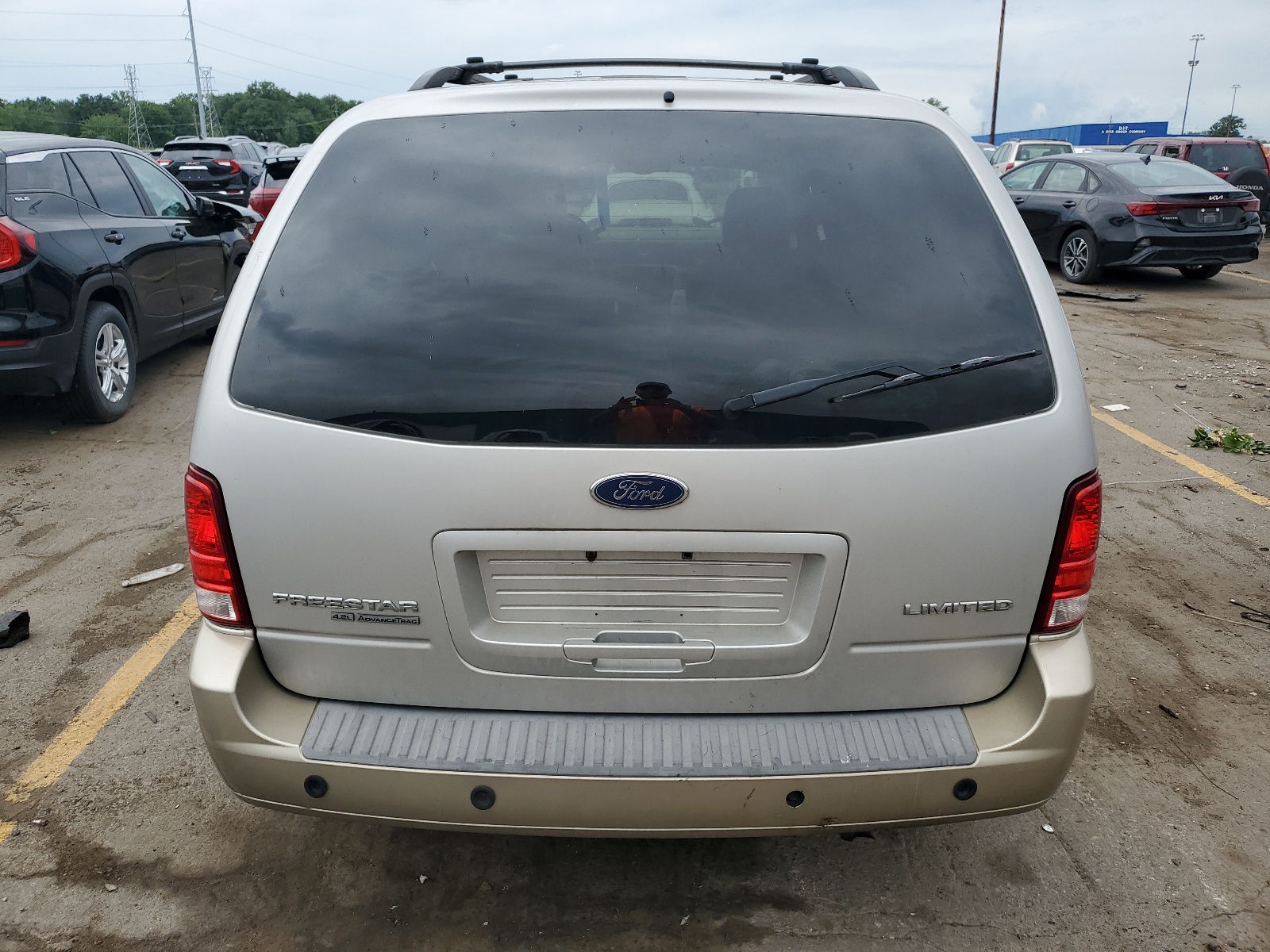 2FMZA58244BB08791 2004 Ford Freestar Limited