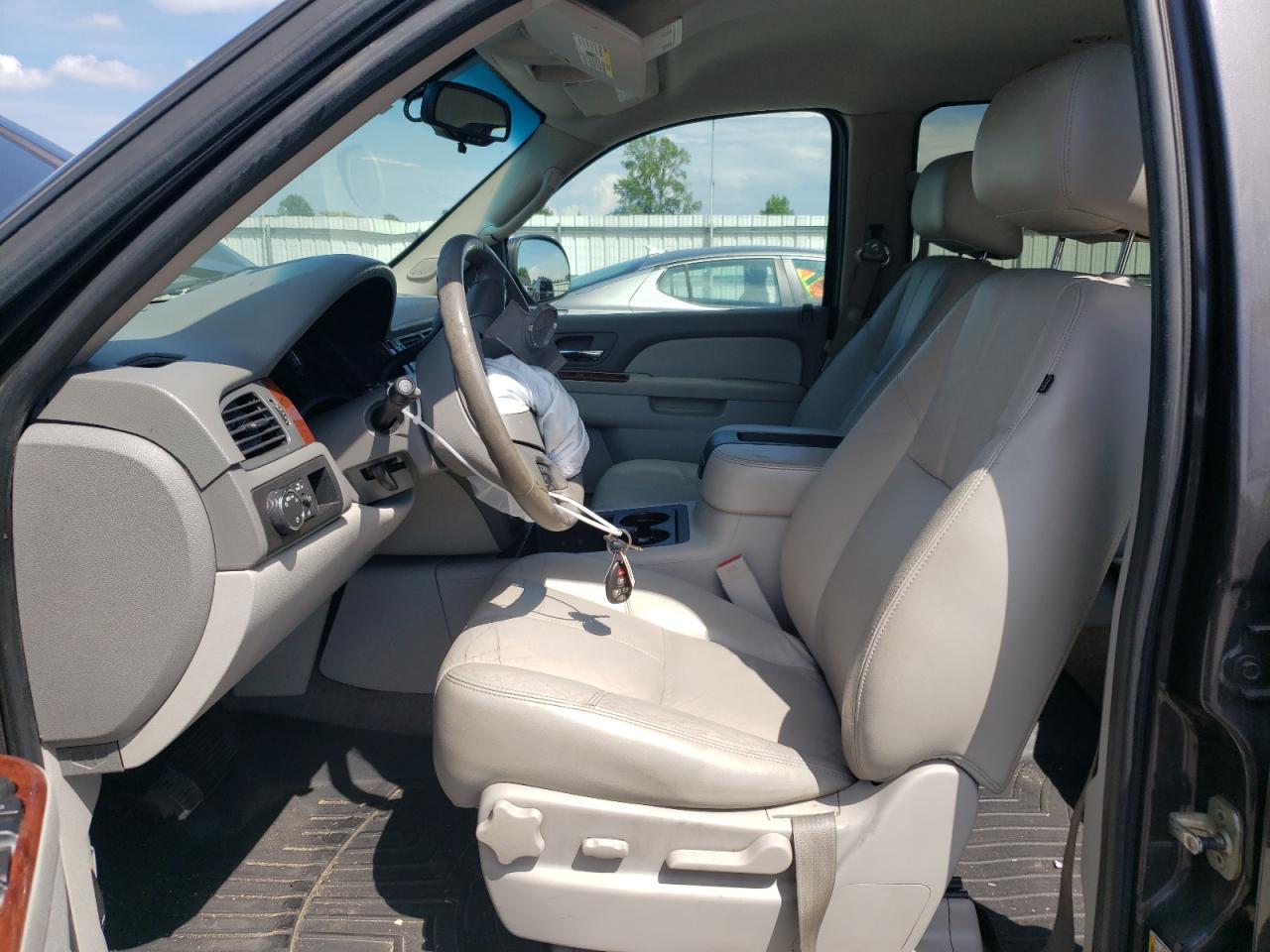 2011 Chevrolet Tahoe C1500 Lt VIN: 1GNSCBE00BR158185 Lot: 61540204