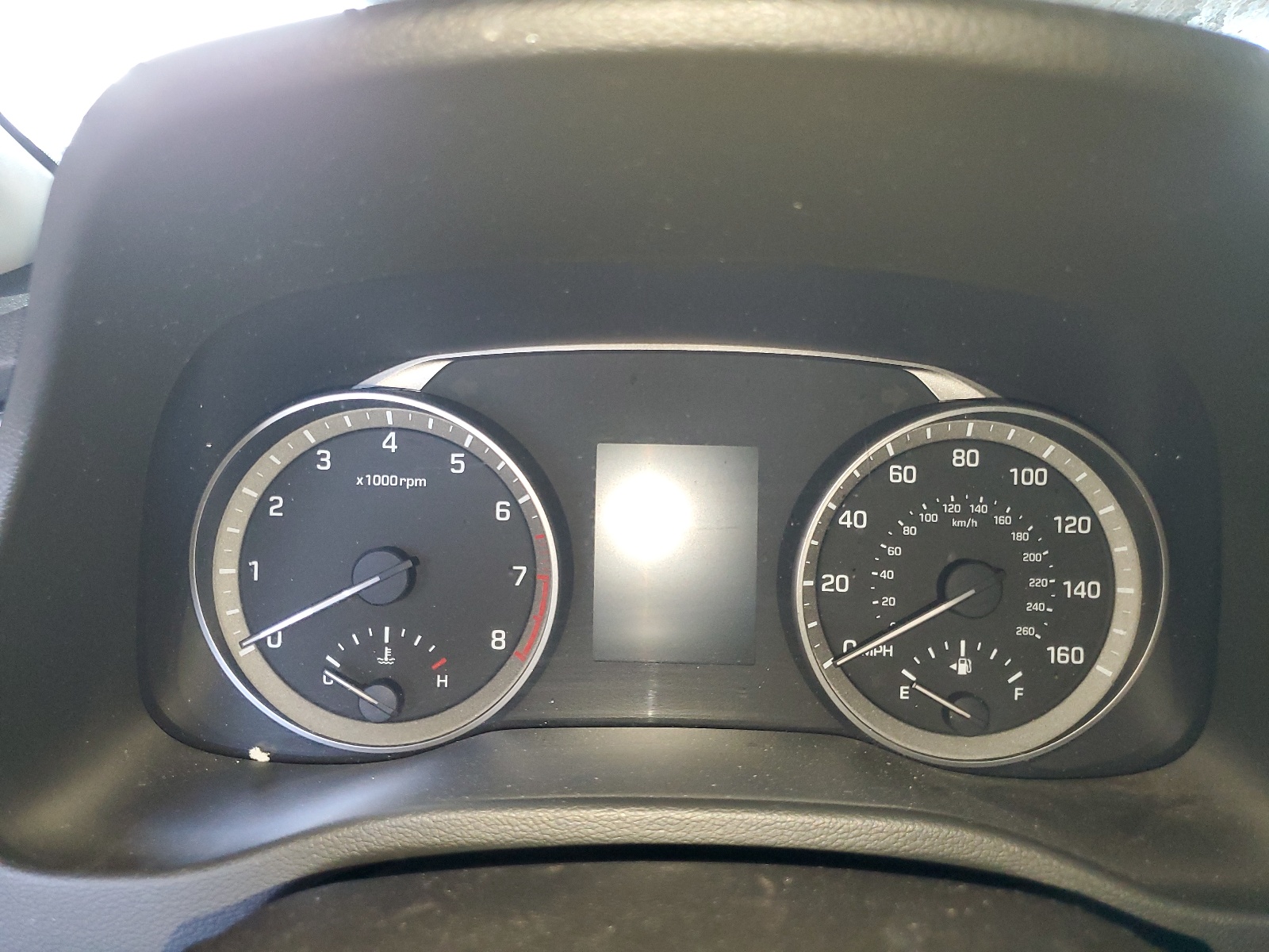 5NPD84LF5JH361469 2018 Hyundai Elantra Sel