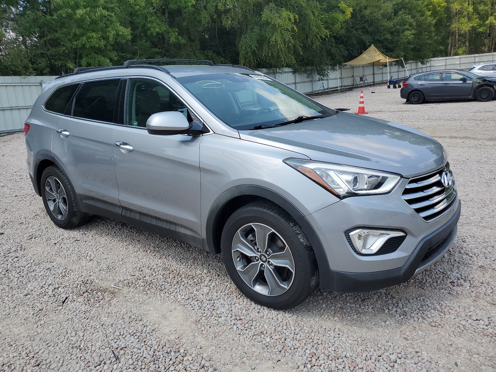 2016 Hyundai Santa Fe Se vin: KM8SMDHF9GU151396