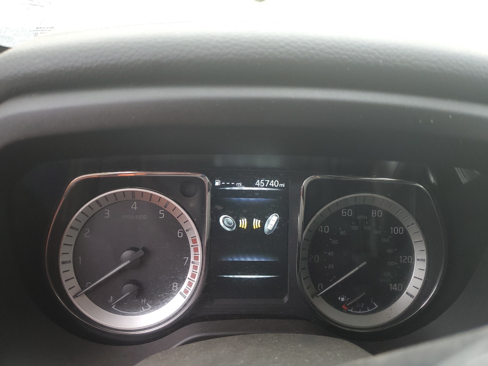 1N6AA1F33JN527573 2018 Nissan Titan Xd S