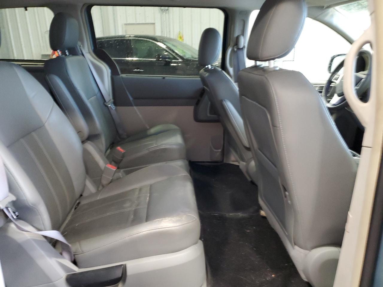 2008 Chrysler Town & Country Touring VIN: 2A8HR54P88R783334 Lot: 64185374