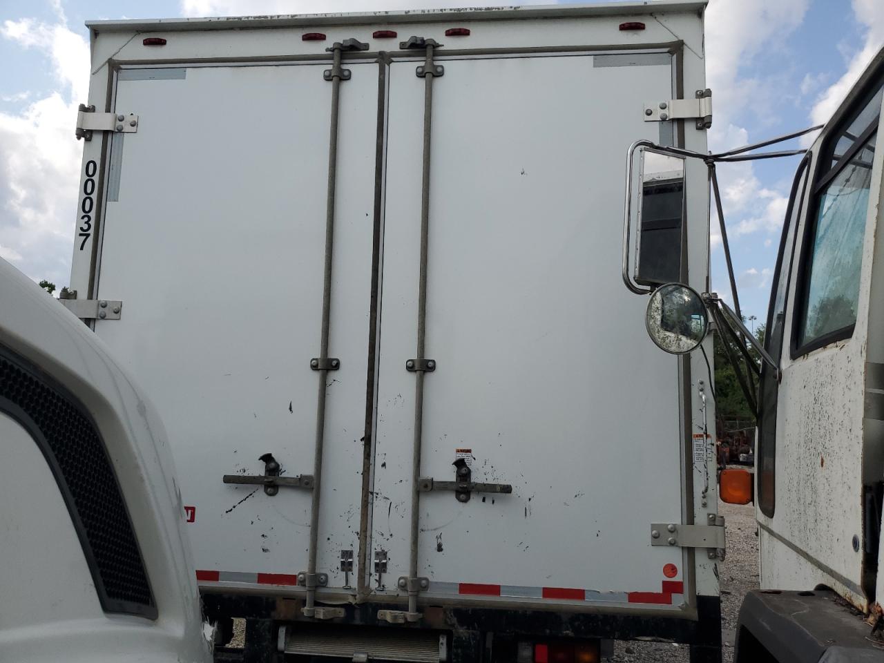 4UZBVK110KGKT7705 2019 Mitsubishi Fuso Truck Of America Inc Fe Fec72S