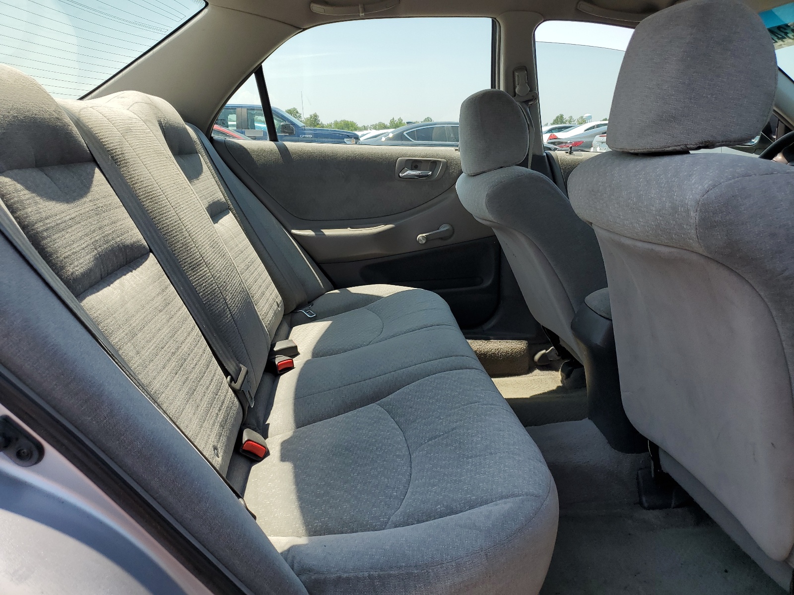 1HGCF86691A039057 2001 Honda Accord Value