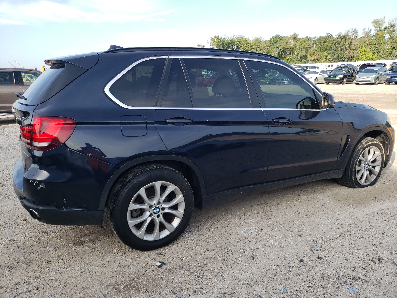 2016 BMW X5 xDrive35I vin: 5UXKR0C57G0U10681