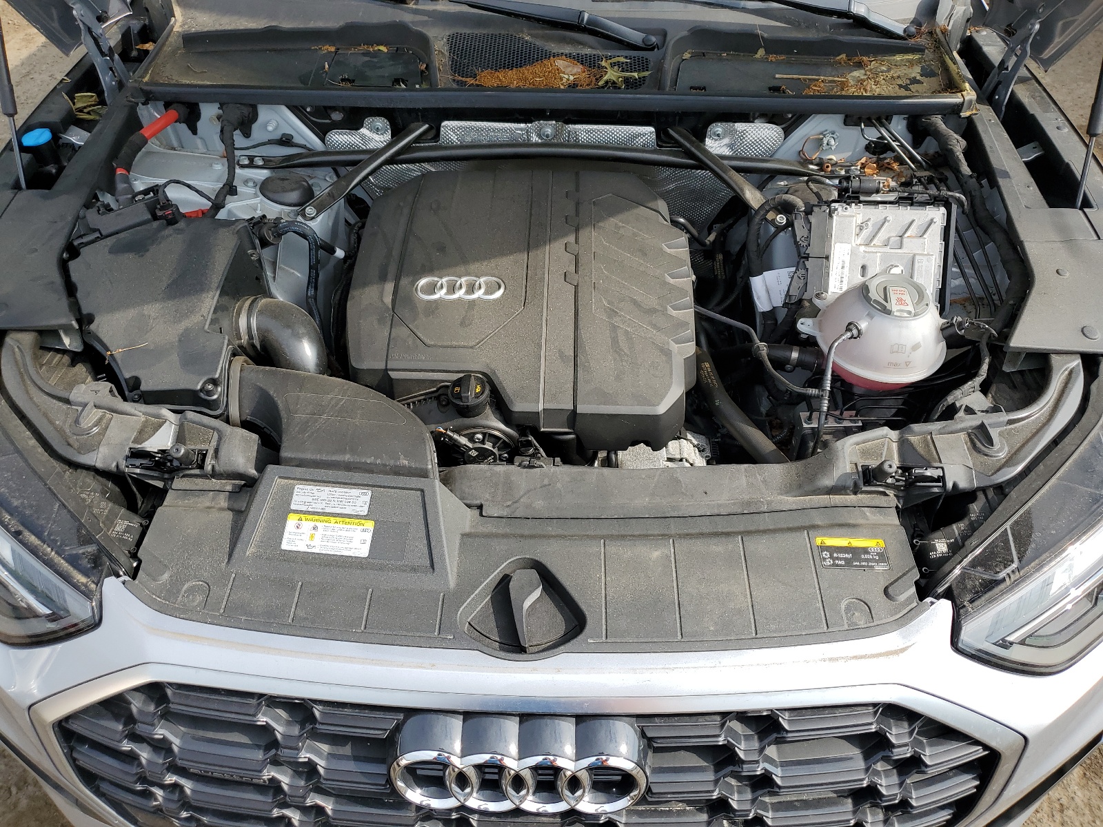 WA1GAAFY1N2053102 2022 Audi Q5 Premium 45